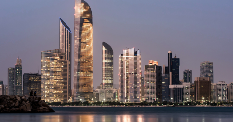 Should You Buy Property in Dubai Now or Wait Until 2026